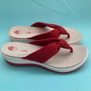 Clarks Women's Cloudsteppers Arla Glison Sandals Women's Shoes, Red size 11.